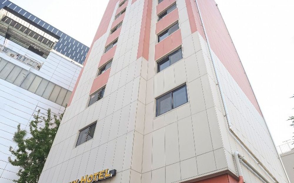 undefined Jongno M and Lucky Hotel
