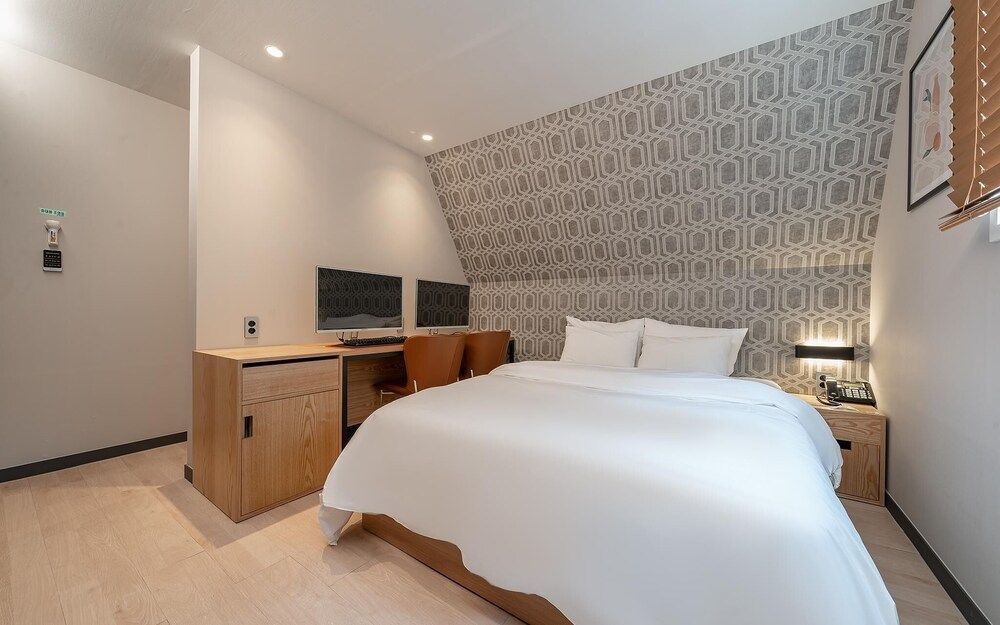 Yeongdeungpo No 25 Yeongdeungpo Branch Room (Deluxe B (2 PCs PC chair no parking O) 2