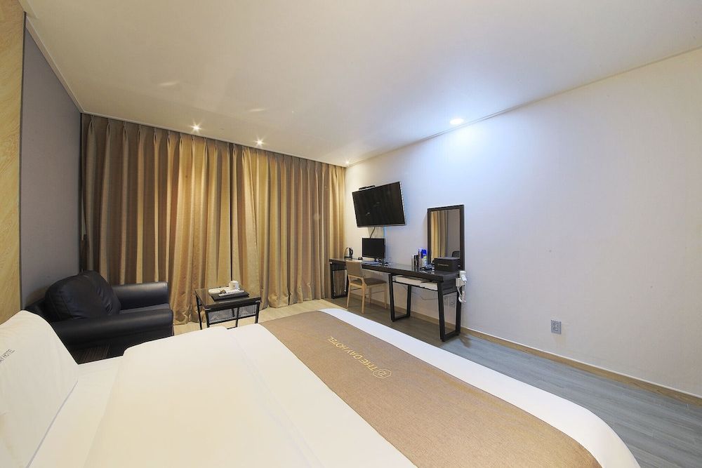 undefined Dobong The Day Hotel 10