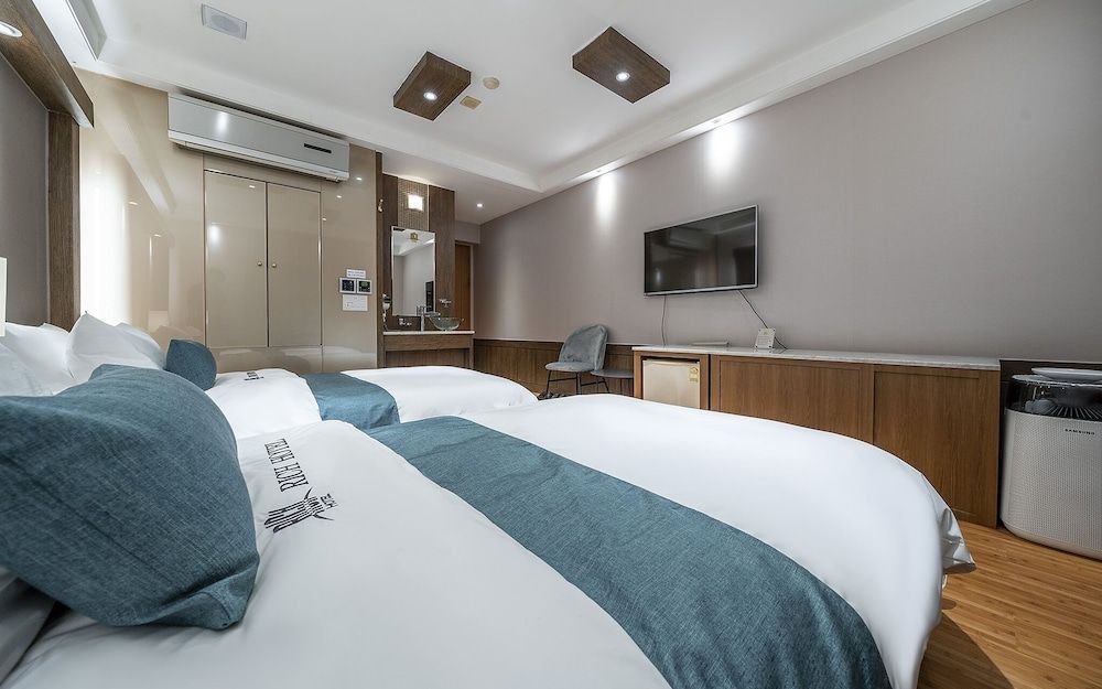 undefined Gasan Rich Hotel 5