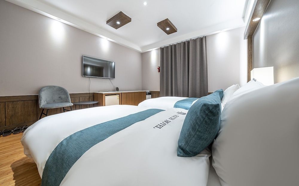 undefined Gasan Rich Hotel 6