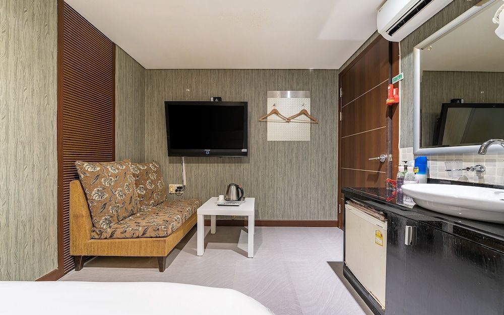 undefined Gildong S Line 4