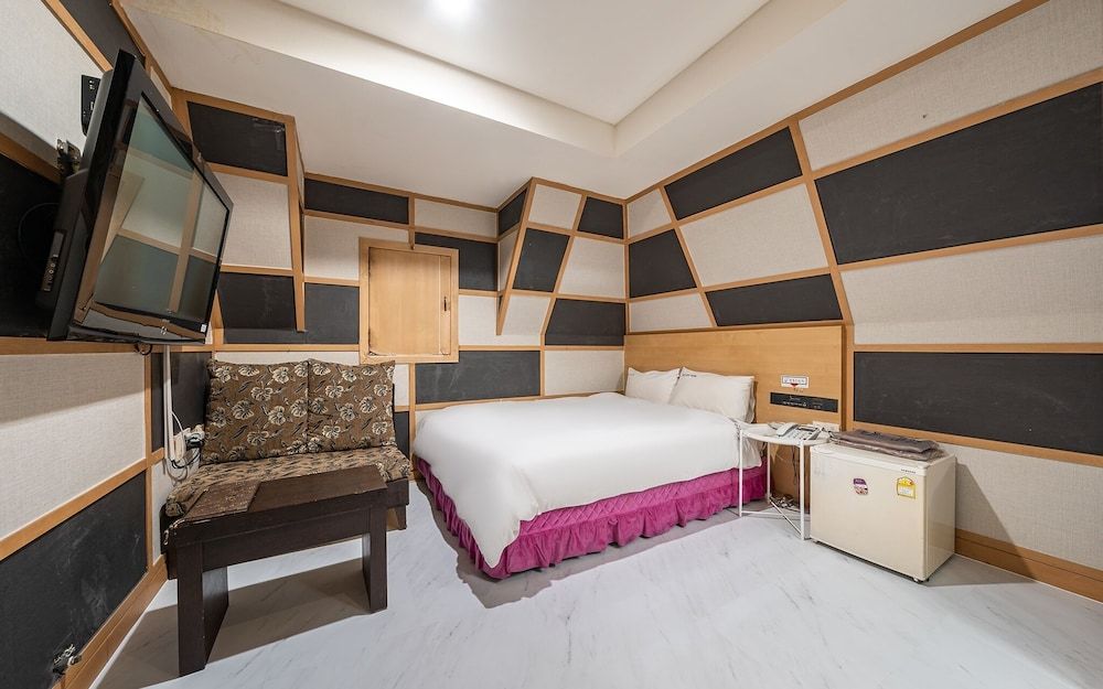 undefined Gildong S Line 10