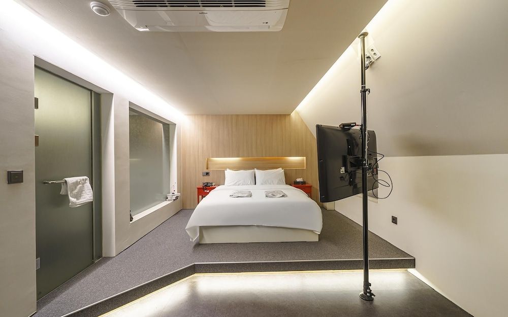 undefined Cheonho Hotel H 6