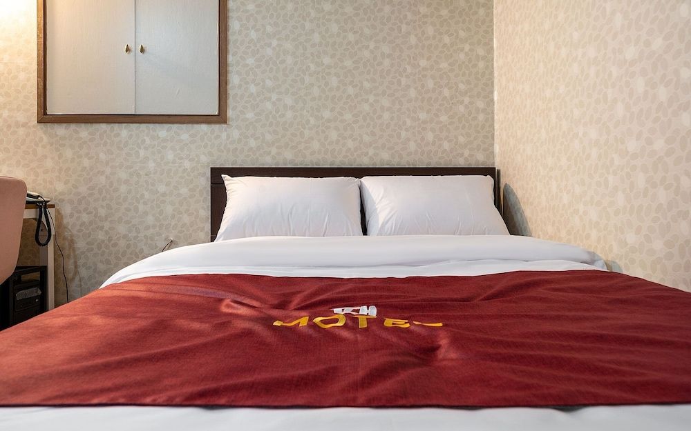 undefined Suyu Fan Motel 5