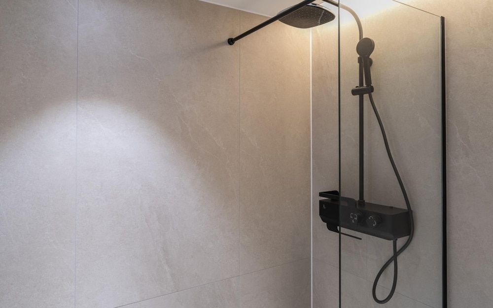 Jamsil Orosie Tourist Hotel - Orosie Room (Premier Large King (Simmons LG OLED 5) 5