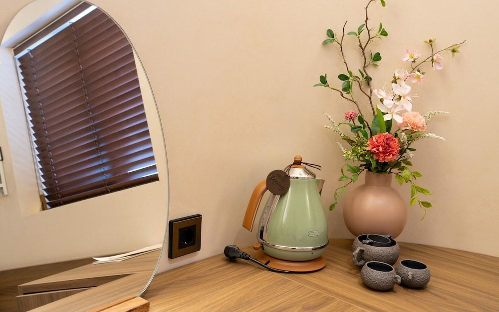 Jamsil Orosie Tourist Hotel - Orosie Room (Deluxe King (Simmons LG OLED 55 Style) 9