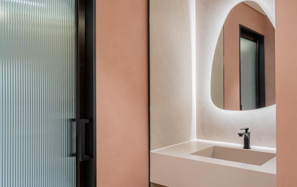 Jamsil Orosie Tourist Hotel - Orosie Room (Premier Large King (Simmons LG OLED 5) 4