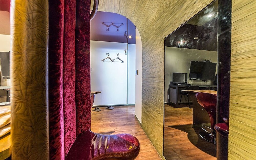 Jamsil WOW Room (Deluxe A (No-hard couple PC + headset) 9