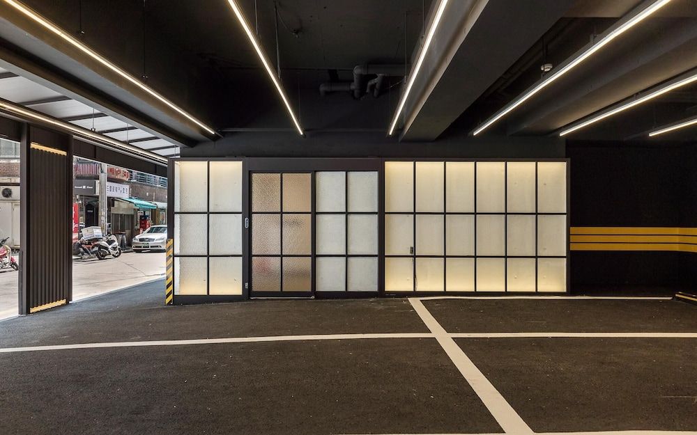 undefined Hwagok Hotel 3