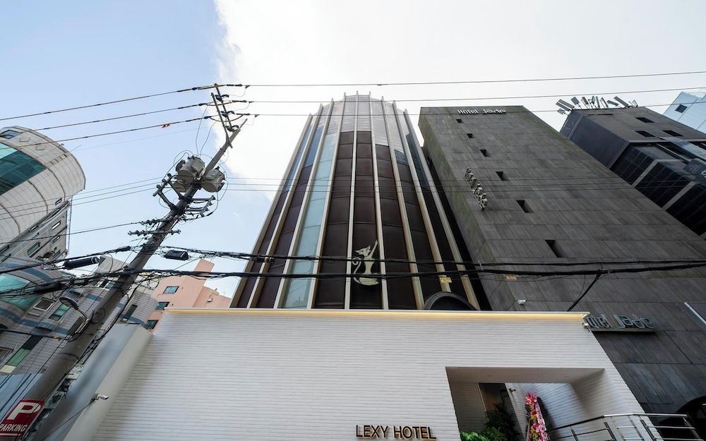 undefined Sinchon Lexy 3