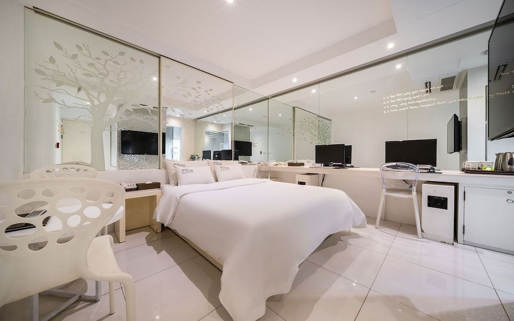 undefined Jongro Cinema 2