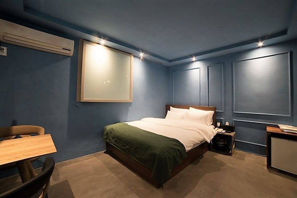 undefined Sincheon MW 4