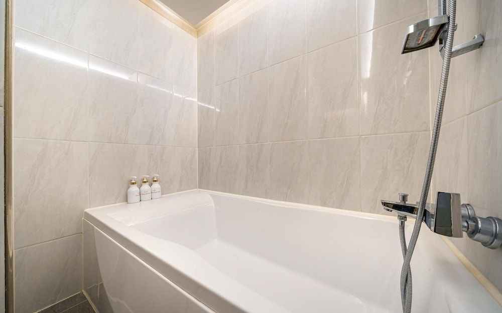 Suyu Yuria Hotel Room (Early check-in couple PC (dedicated h) 16