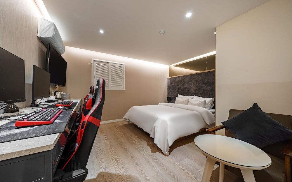 undefined Suyu Yuria Hotel 7