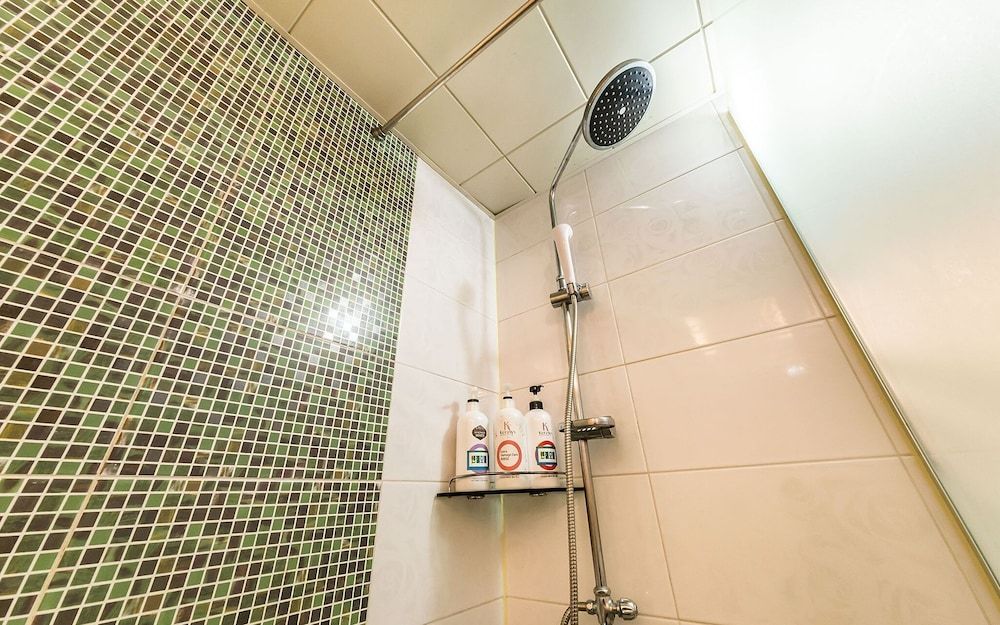 undefined Seoul National University Angel 10