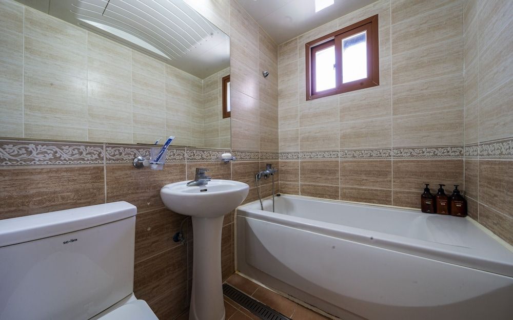 undefined Suyu Four Seasons Hotel 8