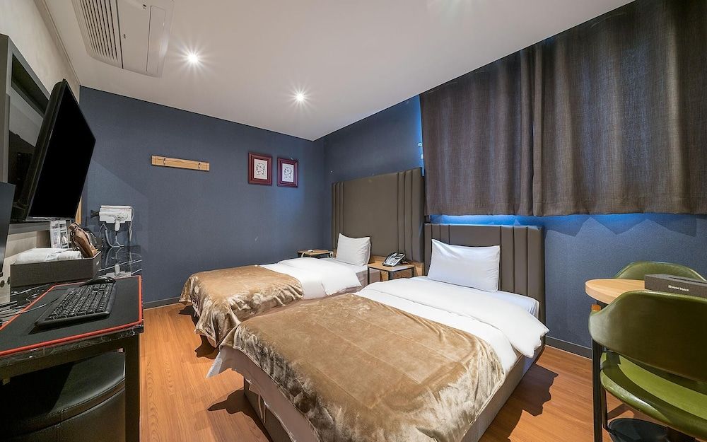 Geumcheon Hotel Triple 8 Room (Standard Twin) 2