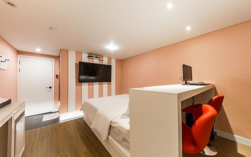 undefined Gasan Honey 4