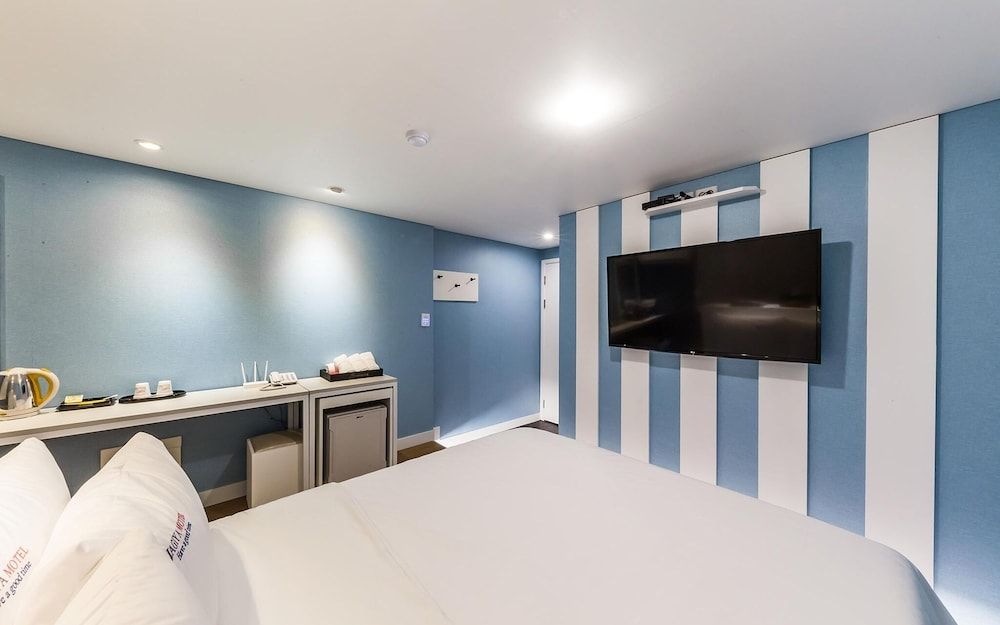 Gasan Honey Room (Standard room (Netflix available in a) 15