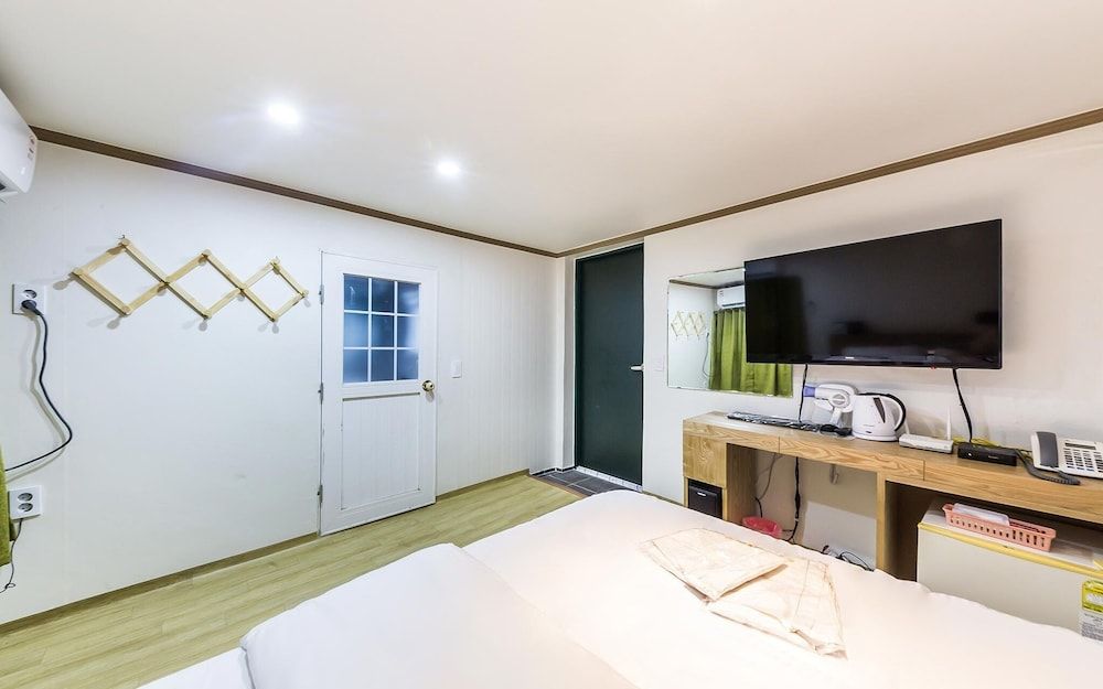 undefined Sungshin Women's University Cheonil 6