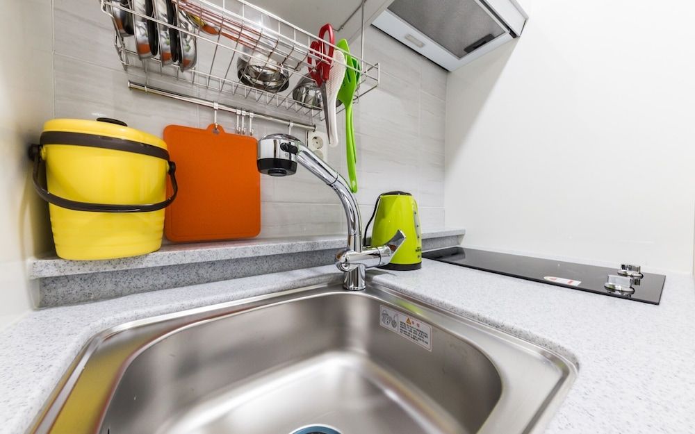 Guro JS Hotel Room (Deluxe-Late Check-in) 2