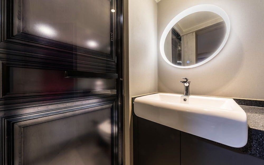 Nowon Dean Room (premium massage chair) 2