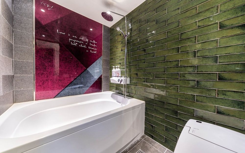 Nowon Dean Room (premium massage chair) 3