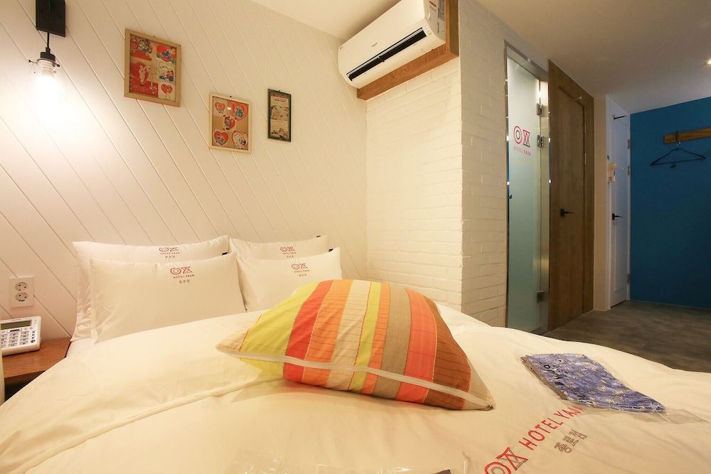 undefined Yaja Jongno 5