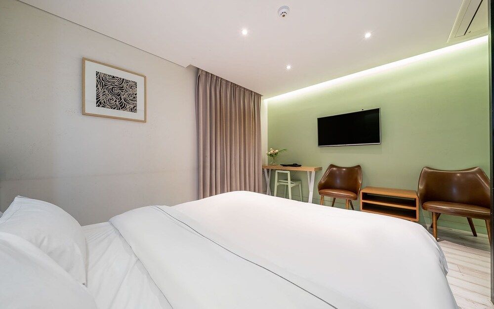 undefined Wangsimni Forestar 9