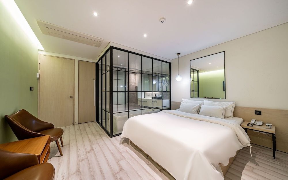 undefined Wangsimni Forestar 8