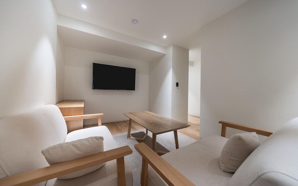 undefined Yeoksam CF 5