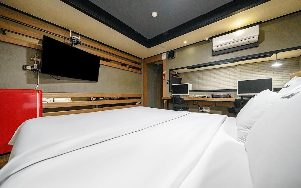 Sangbong Hotel Bus Room (Karaoke (ramen) (choose 2 fried rice ) 6