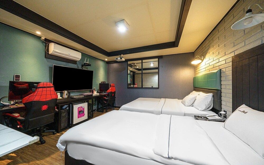 undefined Sangbong Hotel Bus 6