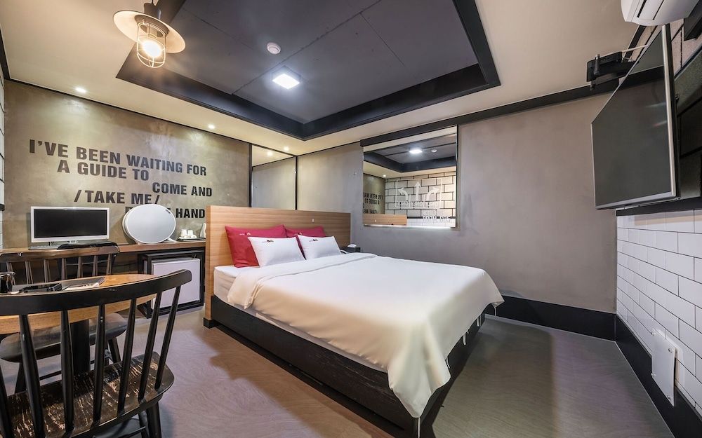 Sangbong Hotel Bus Room (Special room l Bathtub entertainment ) 10