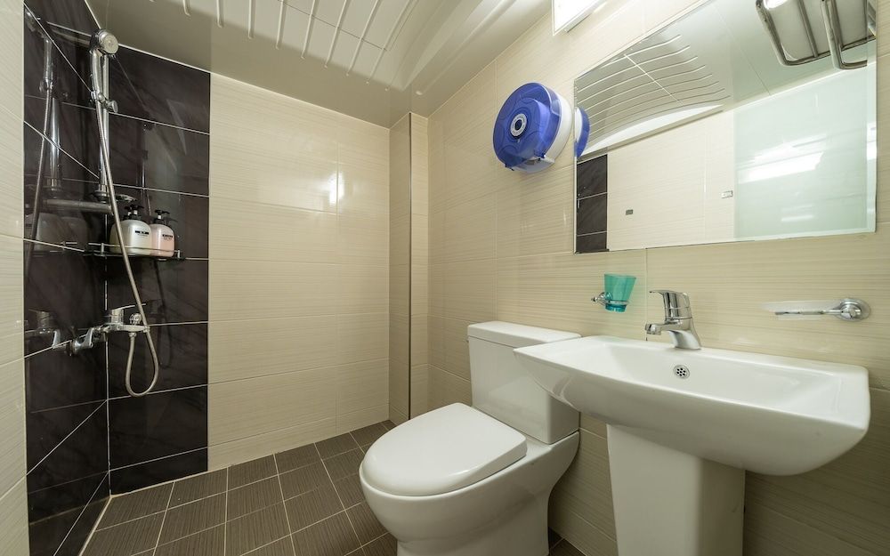 undefined Sinchon Rich 10