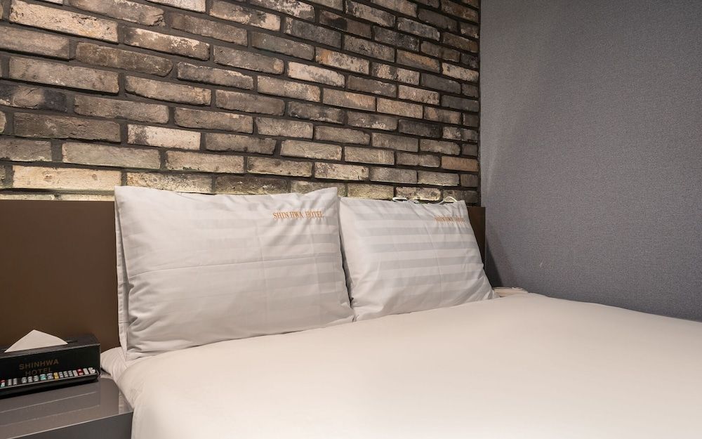 undefined Wolgok Shinhwa Self Check-in Motel 8