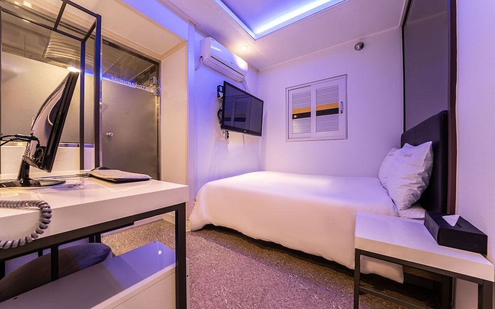 Wolgok Shinhwa Self Check-in Motel Room (Standard room (55-inch TV watching al) 23