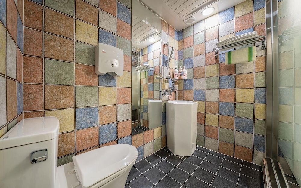 Wolgok Shinhwa Self Check-in Motel Room (Premium (65-inch TV Netflix free view) 17