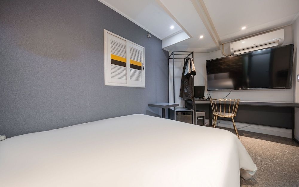 undefined Wolgok Shinhwa Self Check-in Motel 6