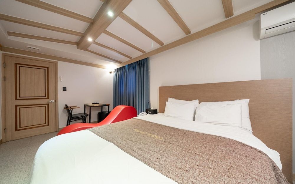 undefined Yeongdeungpo Starlight Hotel 9