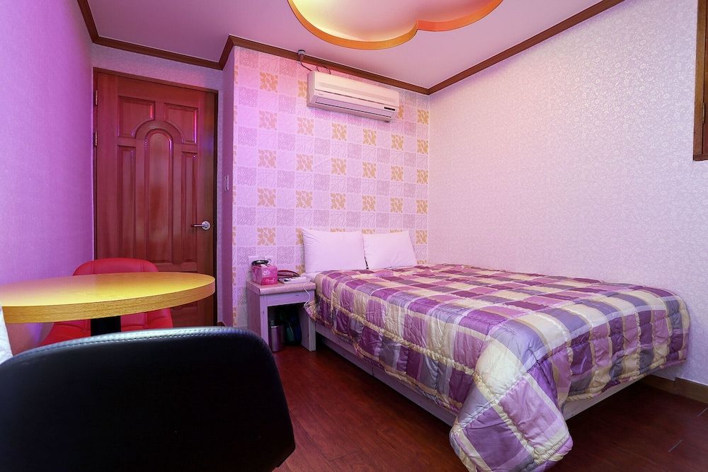 undefined Jongno Internet 9