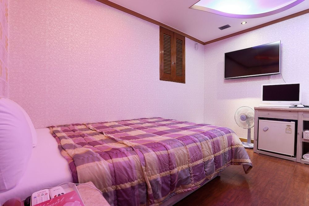 undefined Jongno Internet 8