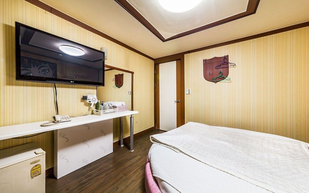 Sinseoldong Mong Room (General room) 16