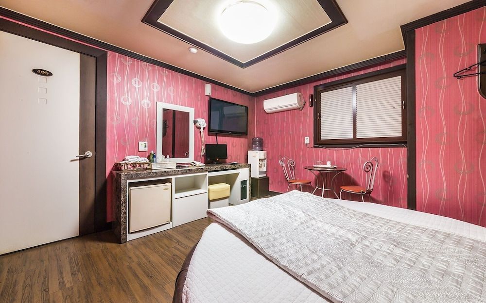 Sinseoldong Mong Room (General room) 12