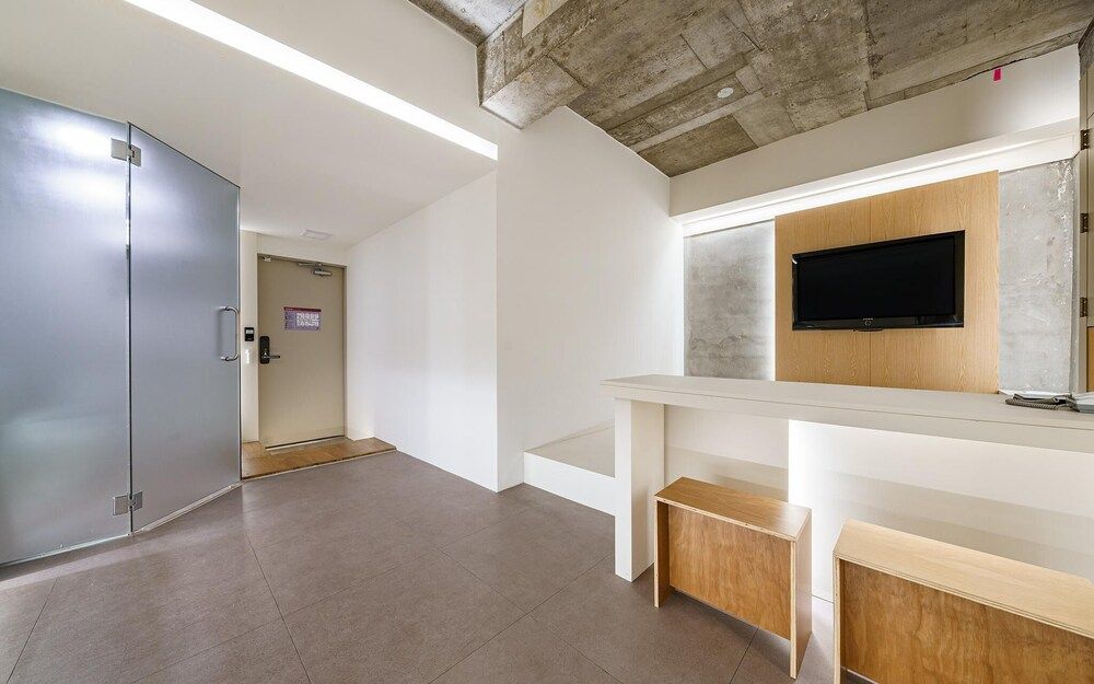 undefined Mokdong ADO Hotel 5