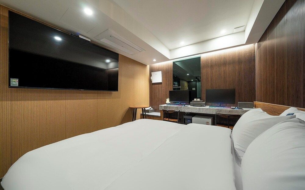 undefined Seoul National Univ Stn 54beonga 3