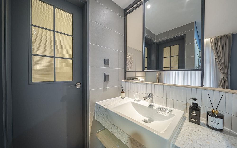 Brown Dot Yeoksam Branch Room (Superior Walkie Special (No Parking O) 33