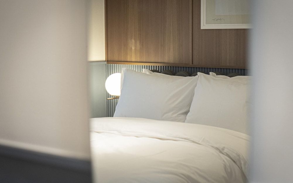 Brown Dot Yeoksam Branch Room (Superior Walkie Special (No Parking O) 22