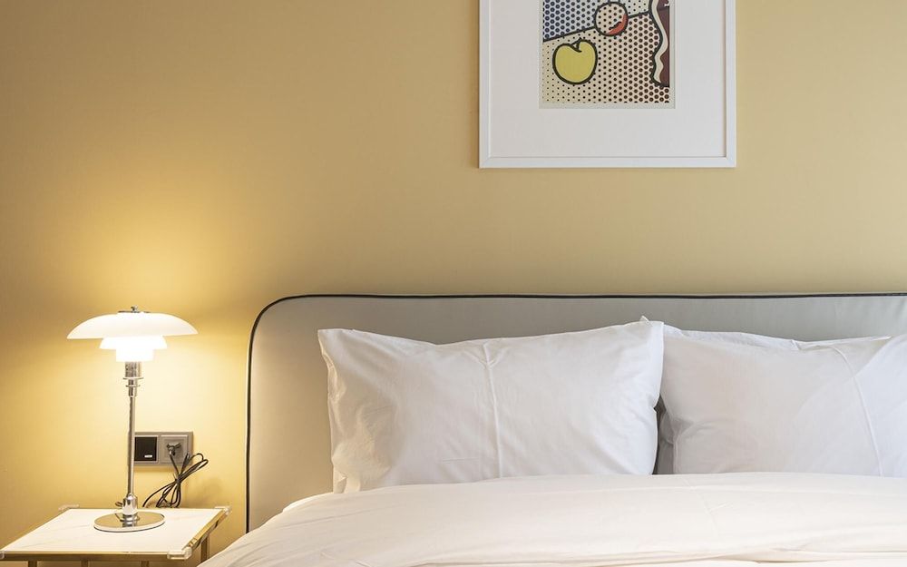 Brown Dot Yeoksam Branch Room (Suite B (sofa bed king size bed Netfl) 11